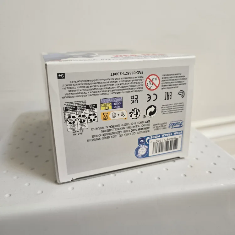 Web-Man Spiderman Marvel #1560 Funko Pop image indicator(7)