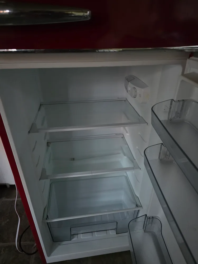 Galanz Retro Refrigerator - Red image indicator(2)