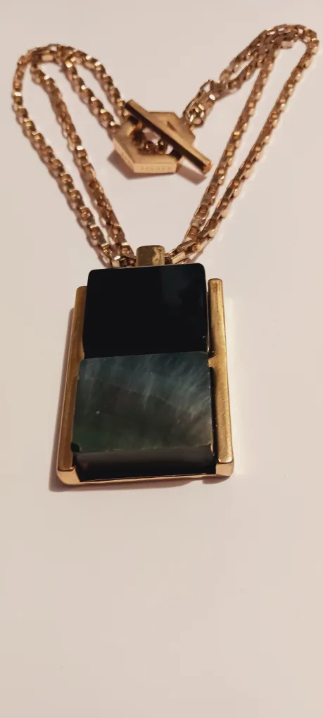 Beautiful Gold Tone Statement Necklace image indicator(3)