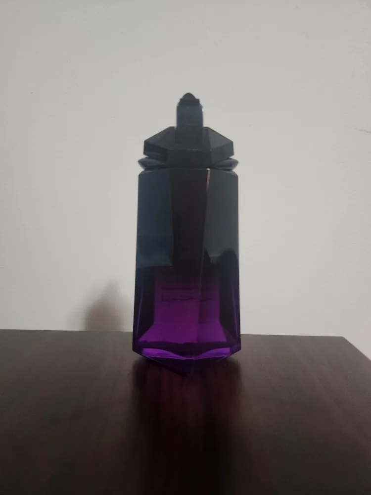 Mugler Alien Extraintense image indicator(2)