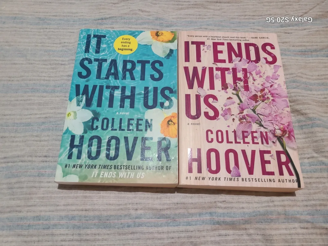 It Ends With Us & It Starts With Us by Colleen Hoover image indicator(4)