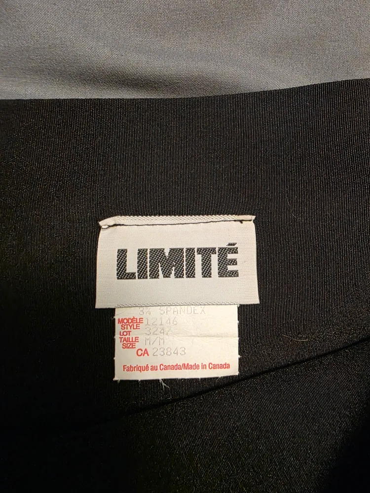 LIMITE Black Skirt - Size M image indicator(2)
