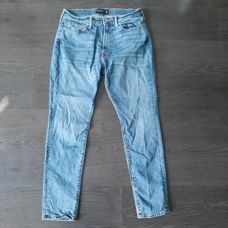 Abercrombie & Fitch Athletic Slim Jeans 34x32 thumbnail