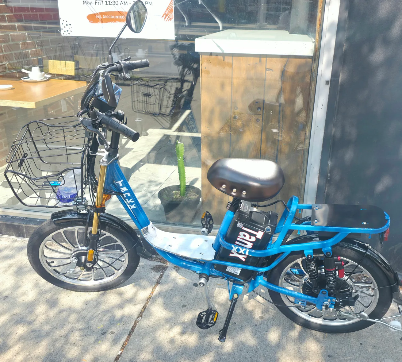 Brand New Built Tankx 48V30AH 1000W Electric Cargo Bike thumbnail