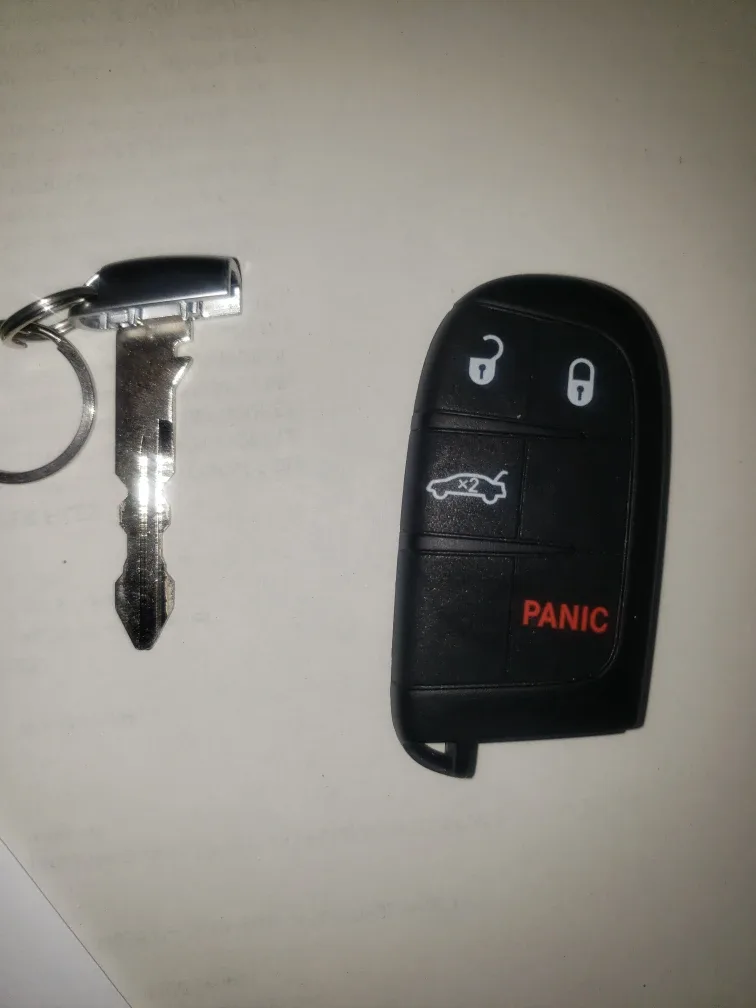 Dodge Challenger 2015 Car Key image indicator(2)