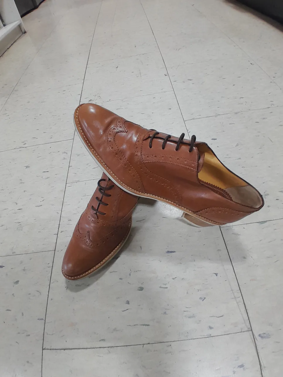 Brown Leather Wingtip Dress Shoes Size 8 EU 41 thumbnail