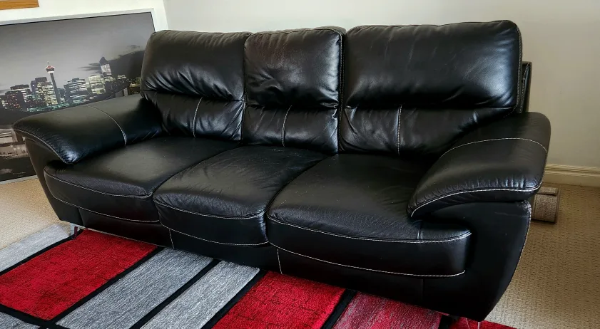 Black Leather 3-Seater Sofa image indicator(2)