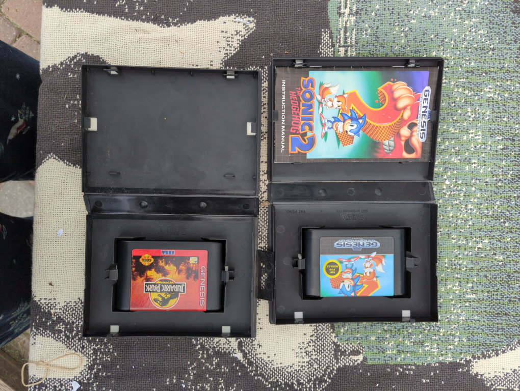 Sega Genesis Games: Sonic 2 & Jurassic Park - photo 2