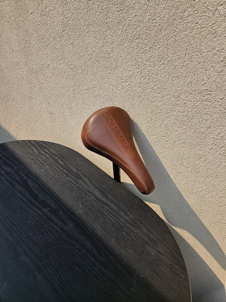 Columbia Brown Bicycle Seat thumbnail