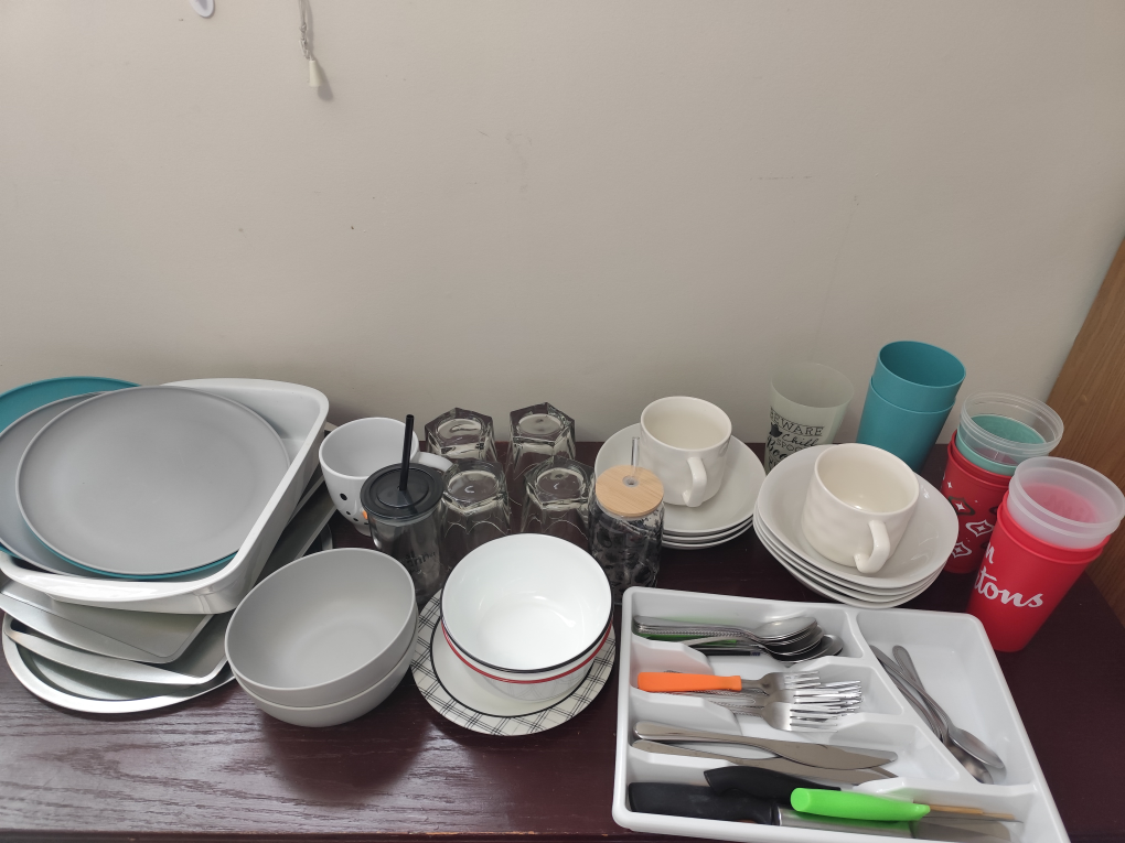 Mixed Kitchenware Set - Plates, Bowls, Cups, Cutlery