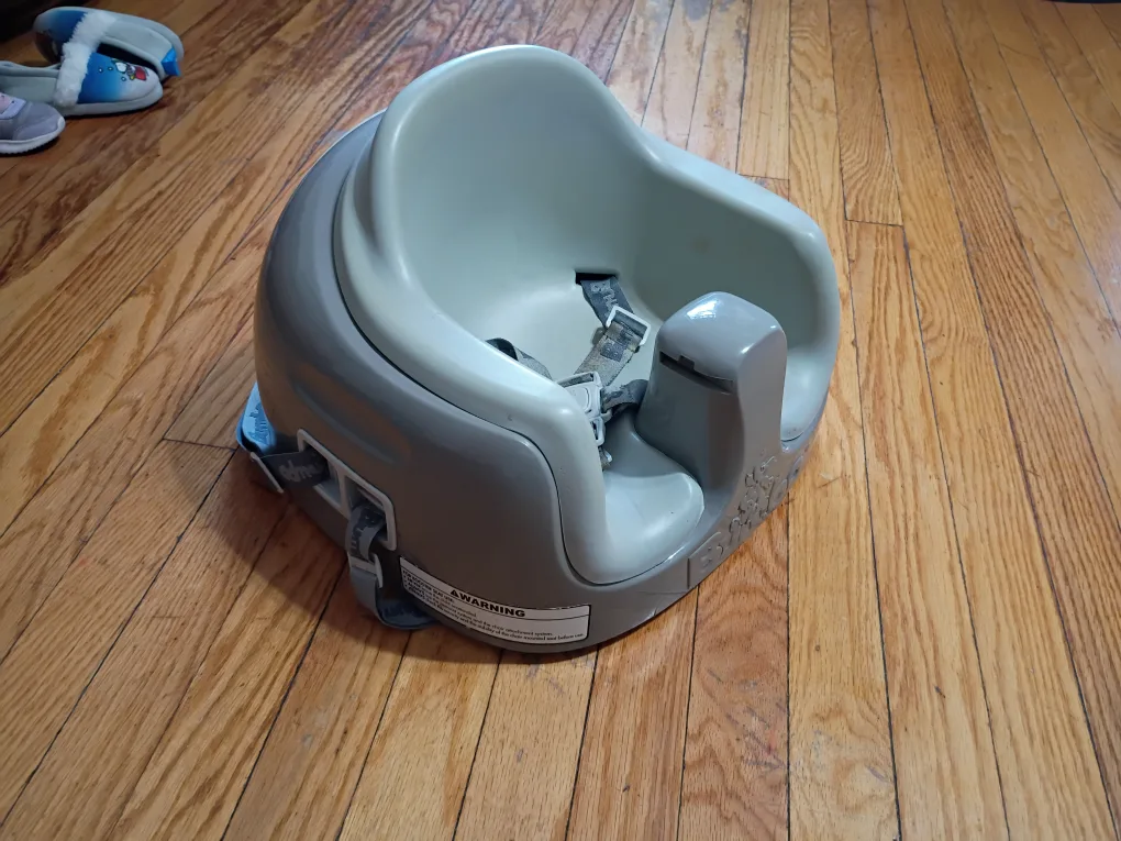 Bumbo Booster Seat with Tray - Gray thumbnail