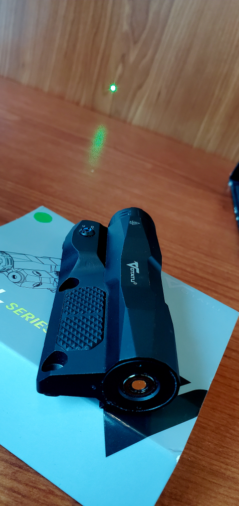 VOTATU M6L-G Flashlight Laser Combo - NEW - photo 3