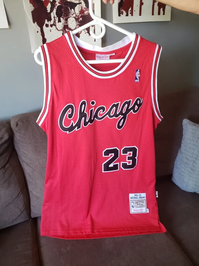 Mitchell & Ness Michael Jordan Bulls Jersey - XL image indicator(5)