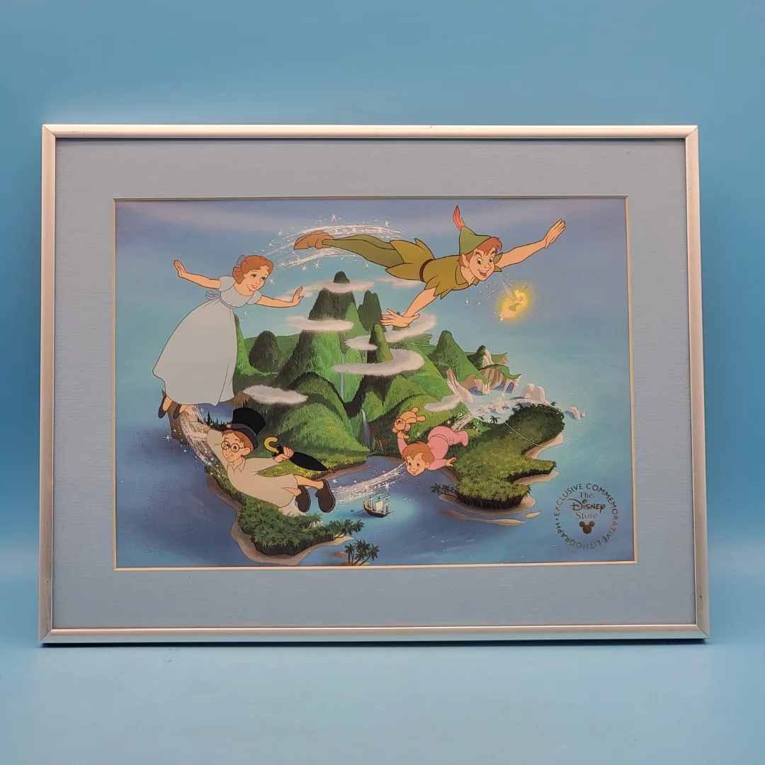 🥳VGC🤩 Disney Store PETER PAN Exclusive Lithograph thumbnail