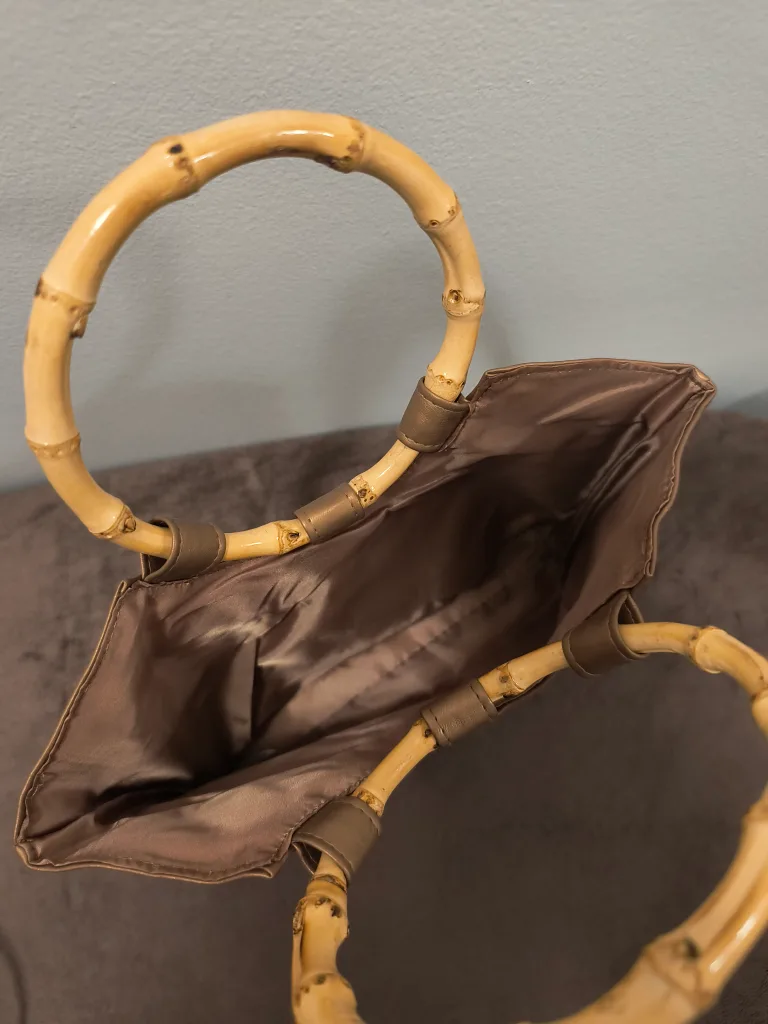 Bamboo Handle Purse image indicator(2)
