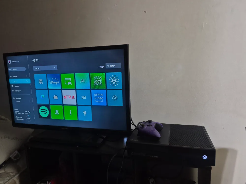 Xbox One Console with Purple Controller image indicator(3)