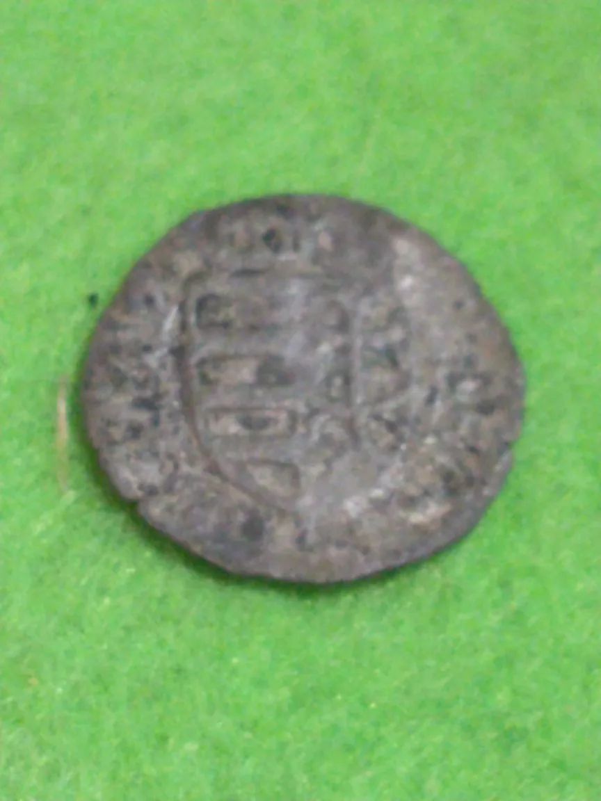 Unattributed medieval Hungary silver denar thumbnail
