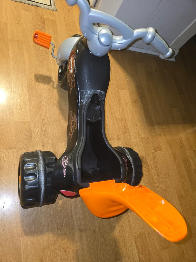 Harley Davidson Tricycle FISHER PRICE✨️🚲 KIDS image indicator(7)