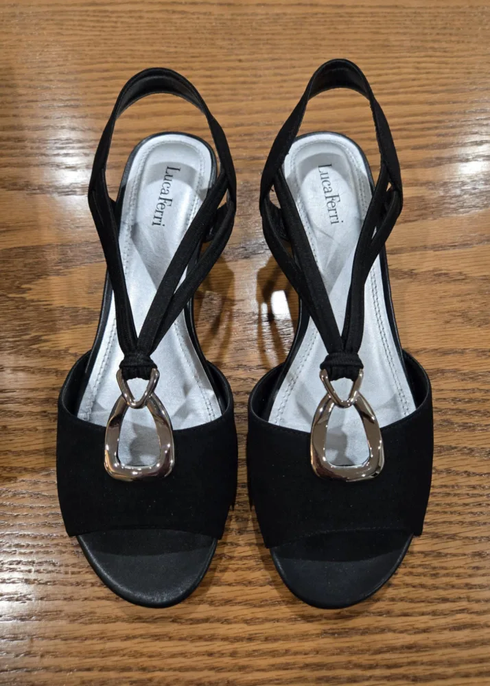 BNIB Ladies Dress Sandals thumbnail