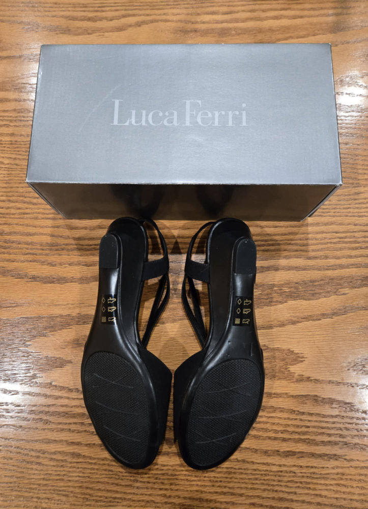BNIB Ladies Dress Sandals - photo 2