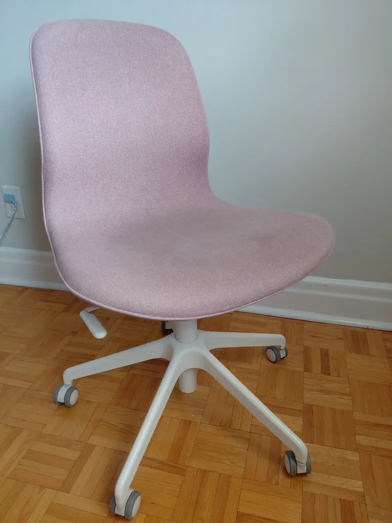 Pink Office Chair thumbnail
