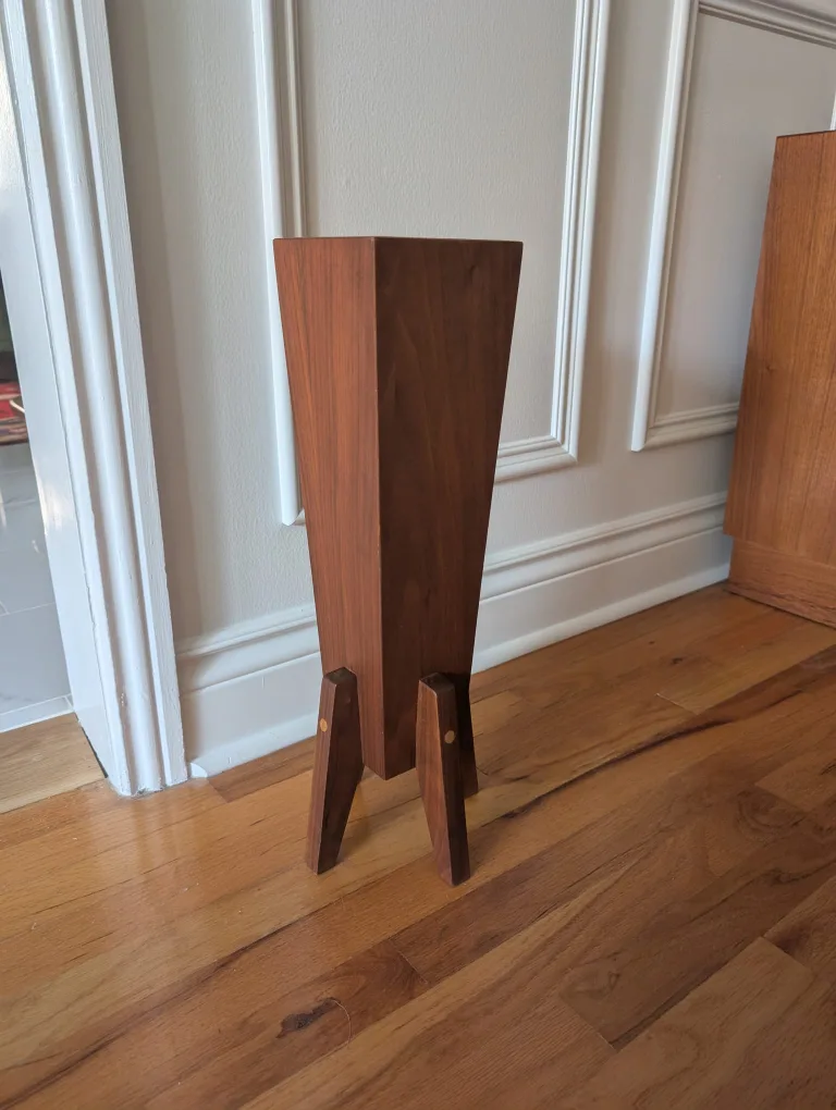 MCM Teak Wooden Plant Stand thumbnail