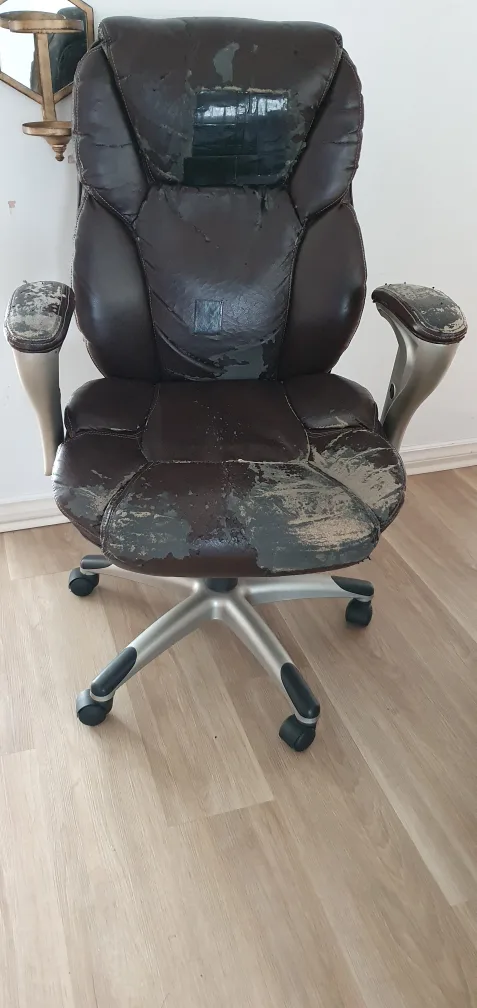 Office Chair - Brown -  Needs TLC image indicator(2)