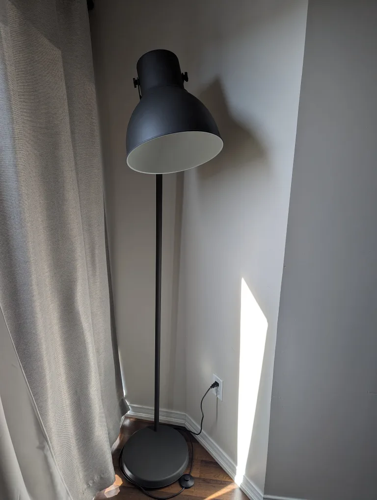 Ikea floor lamp thumbnail