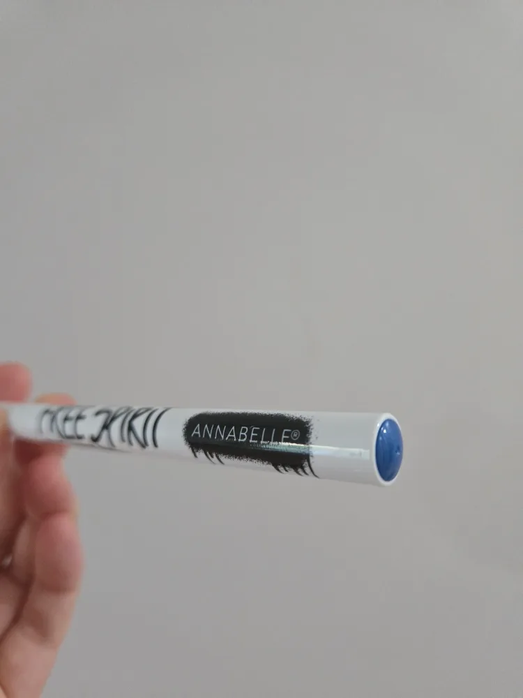 blue liquid eyeliner - never used thumbnail
