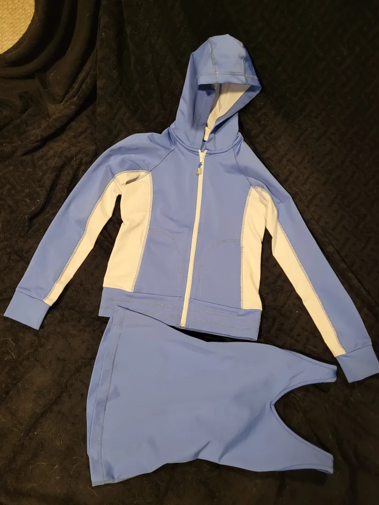 Triple Flip Size 4 Blue Outfit thumbnail