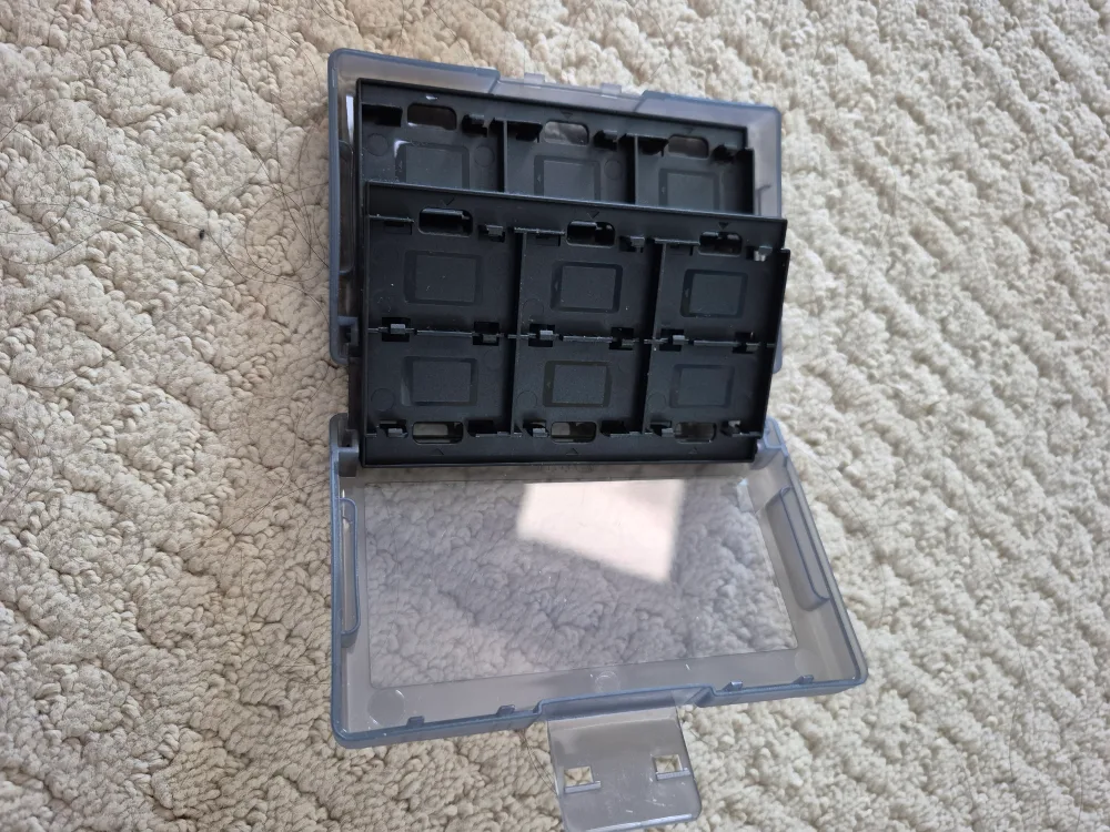 Nintendo Switch Game Card Case image indicator(4)