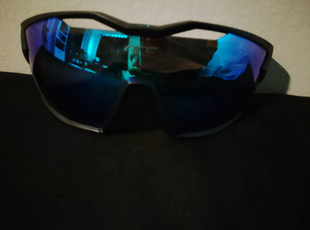 NRC Cycling Sunglasses - Black thumbnail