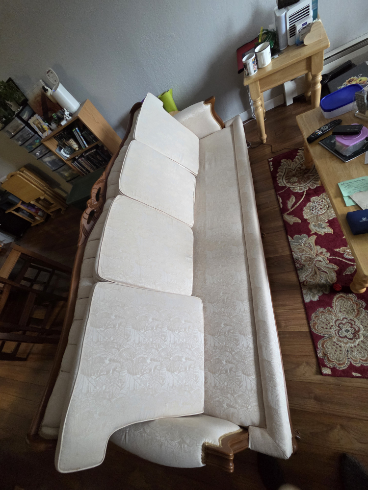 Antique Style Sofa and Armchair Set - photo 5