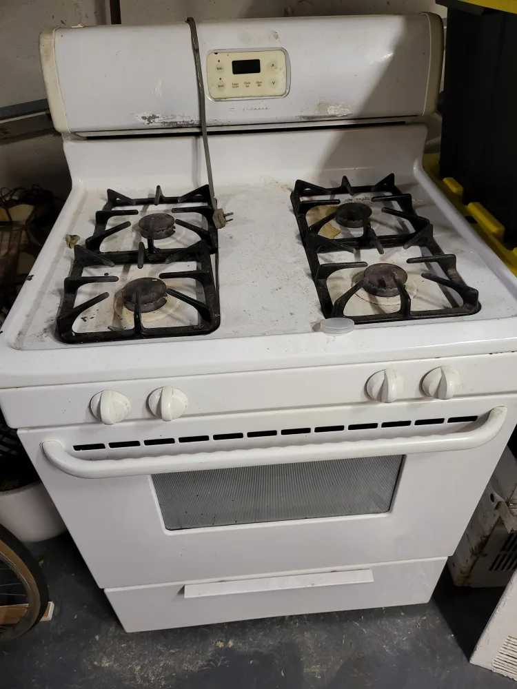 Frigidaire Gas Range Stove Oven - White thumbnail