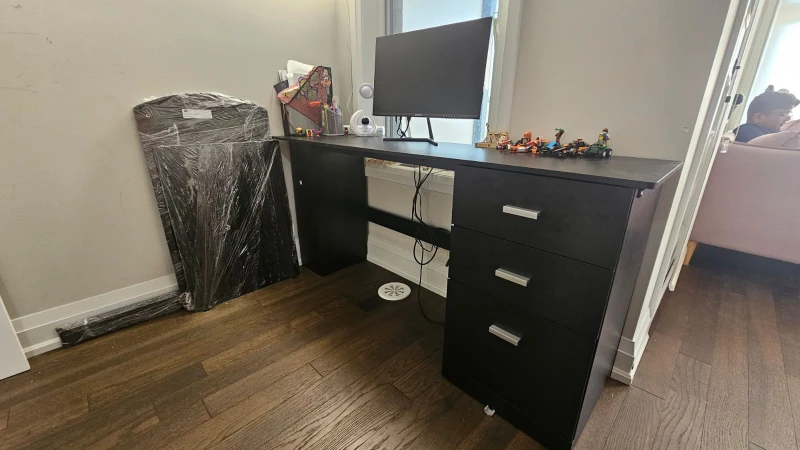 Customizable L-Shaped Black Corner Office Desk | Like NEW - photo 4