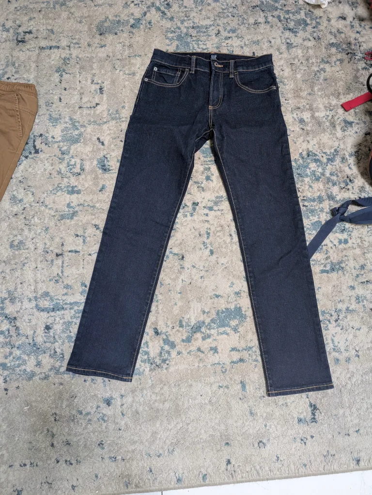 Jeans and Joggers take all for 27$ image indicator(6)