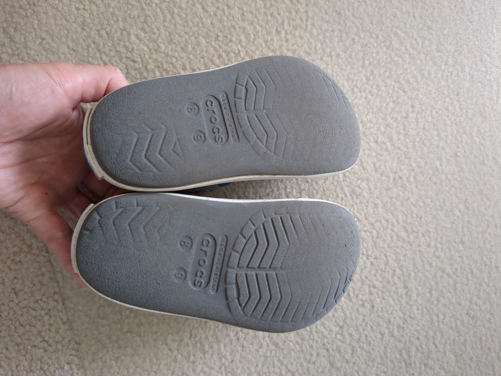 Crocs Kids' Classic Clog, Size 8/9 - photo 2