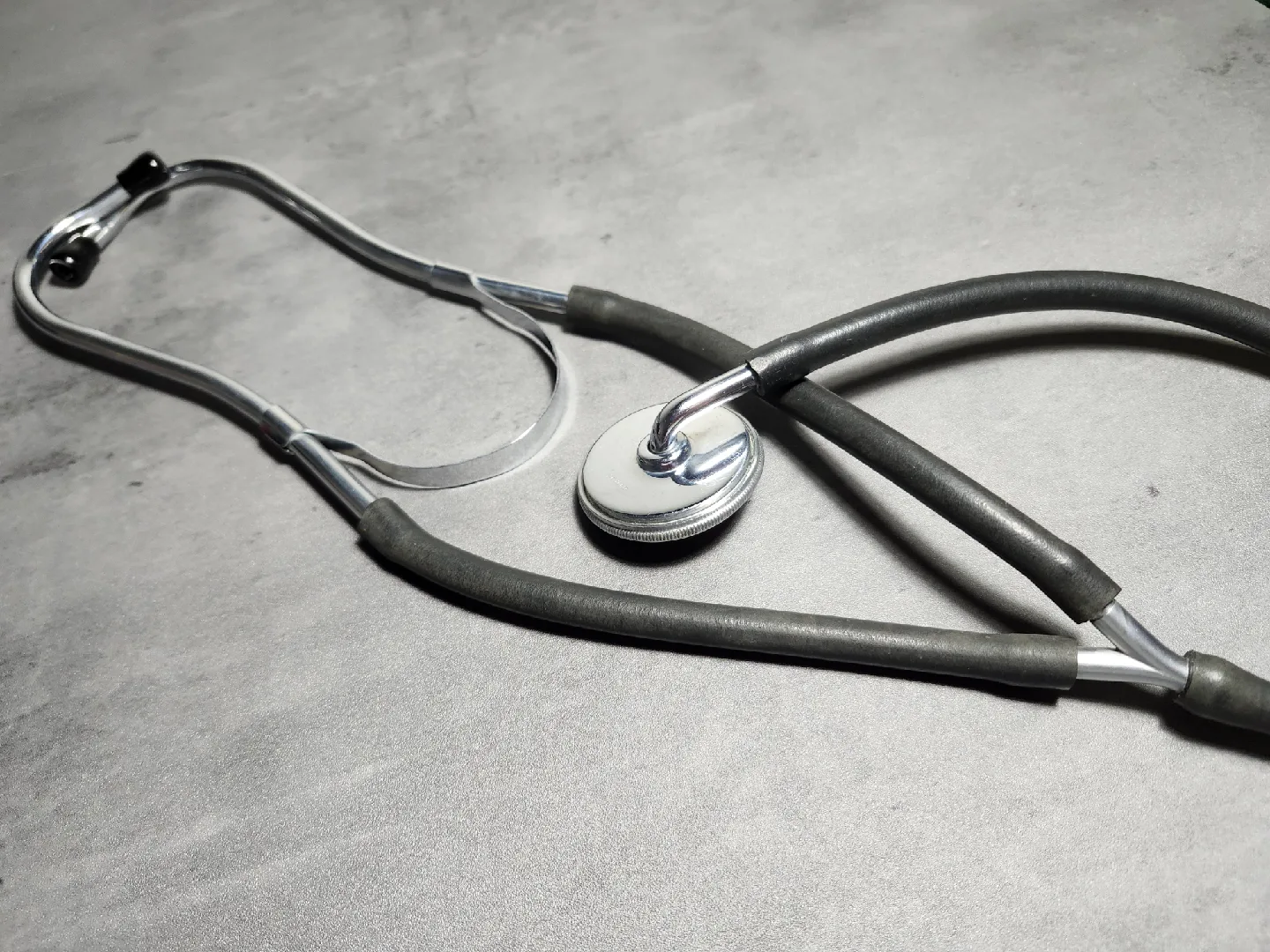 Manual Blood Pressure Monitor with Stethoscope image indicator(4)