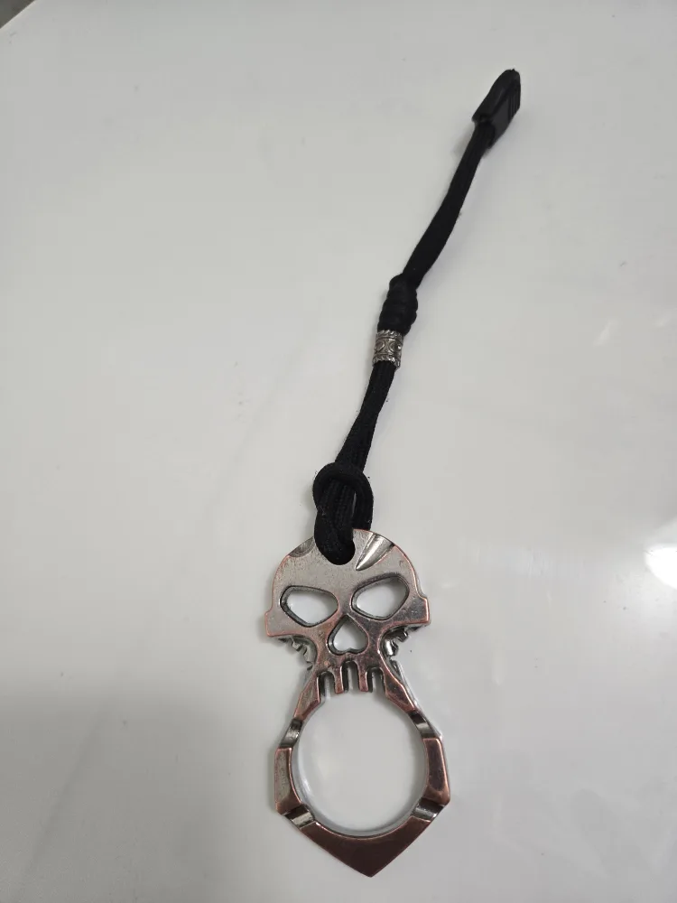 Skull Keychain Bottle Opener image indicator(2)
