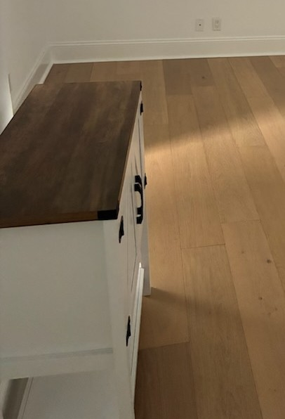 Farmhouse Entryway Table - White & Brown Accent Cabinet - photo 4