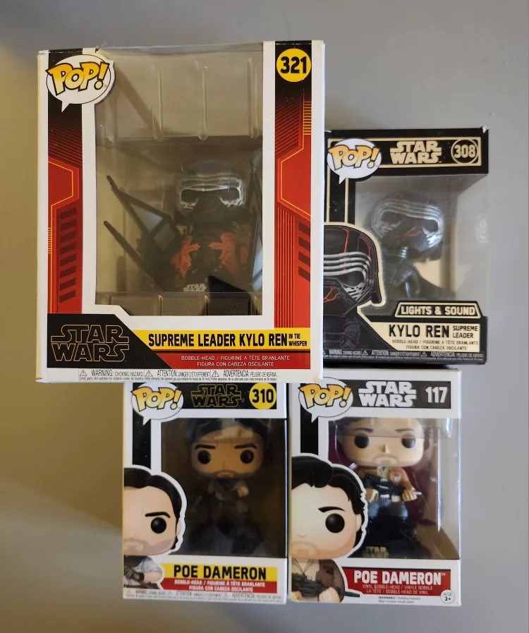 Funko Pop! Star Wars Vinyl Figures thumbnail