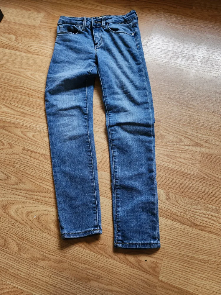 Girls skinny jeans