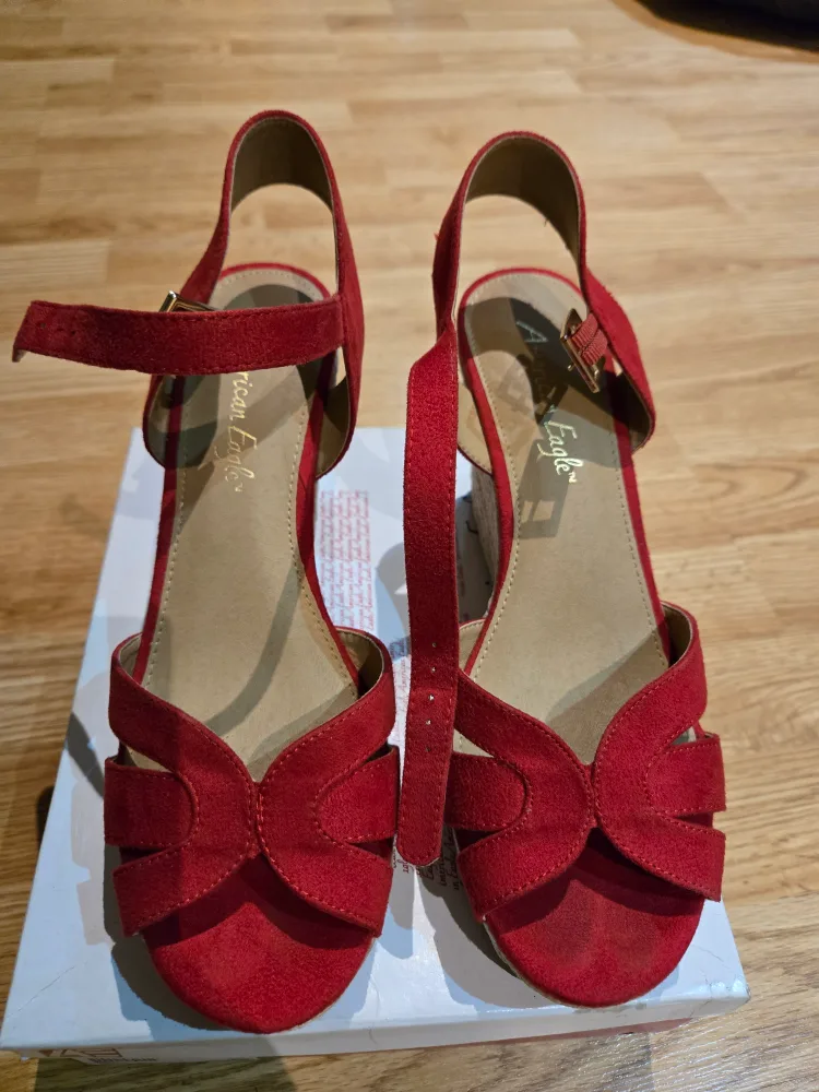 American Eagle Red Wedge Sandals - Size 8 image indicator(3)