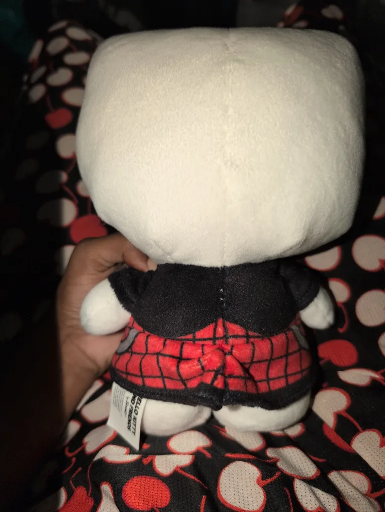 Hello Kitty Plush Toy image indicator(3)