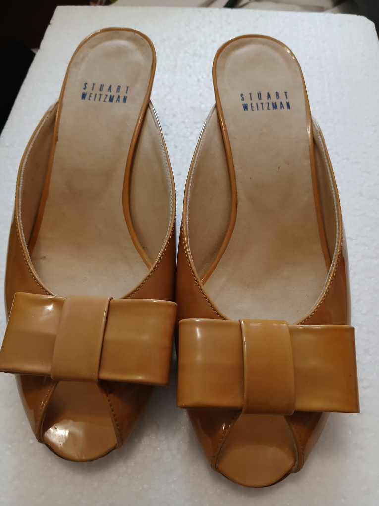 Stuart Weitzman Mules - Size 6.5