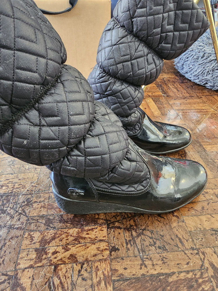 Lacoste Black Quilted Boots - photo 2
