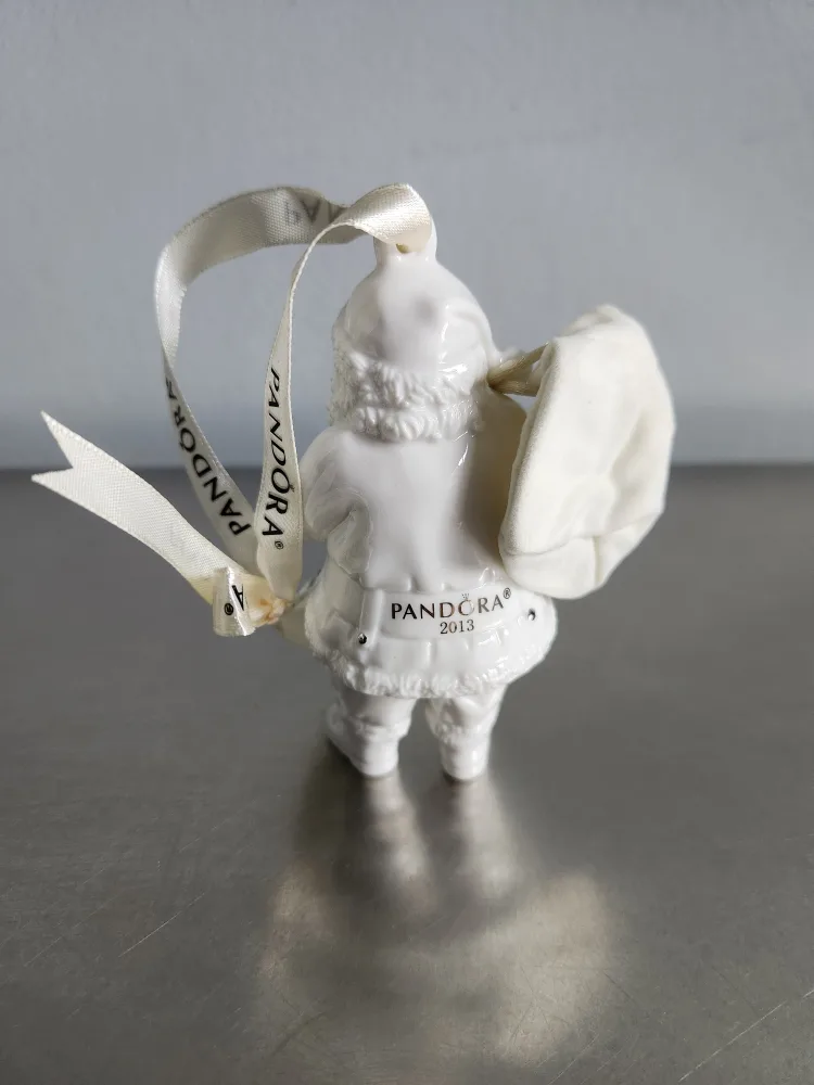 Pandora Santa Ornament, New in Box image indicator(2)
