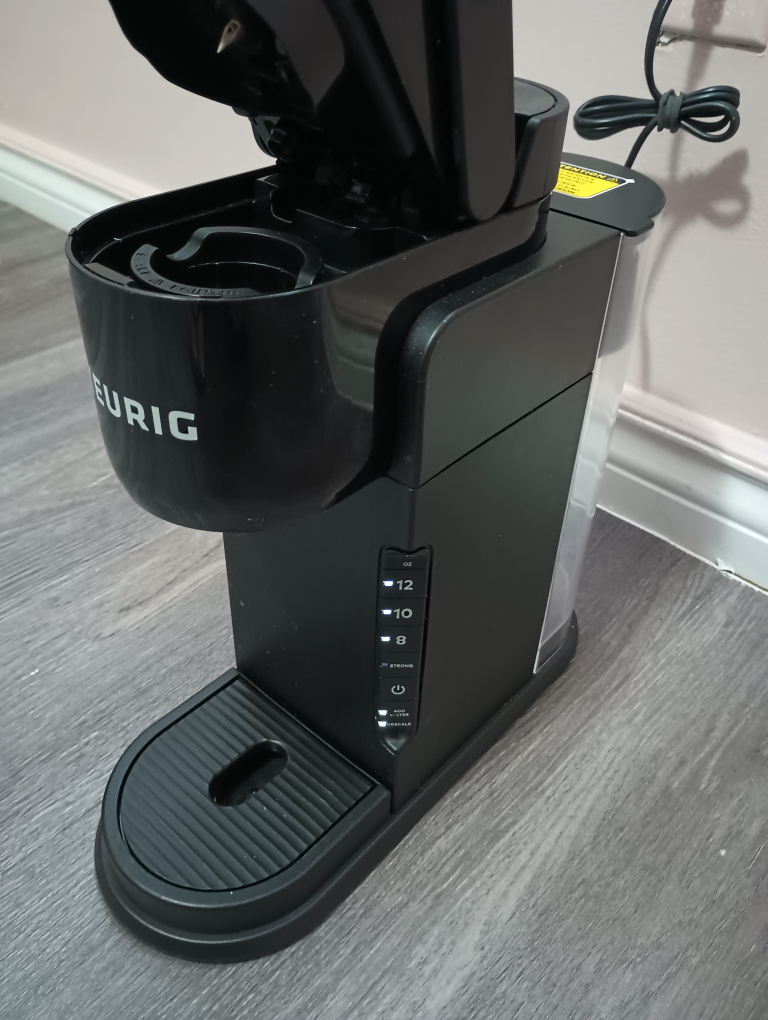 Keurig Single Serve Coffee Maker - photo 3