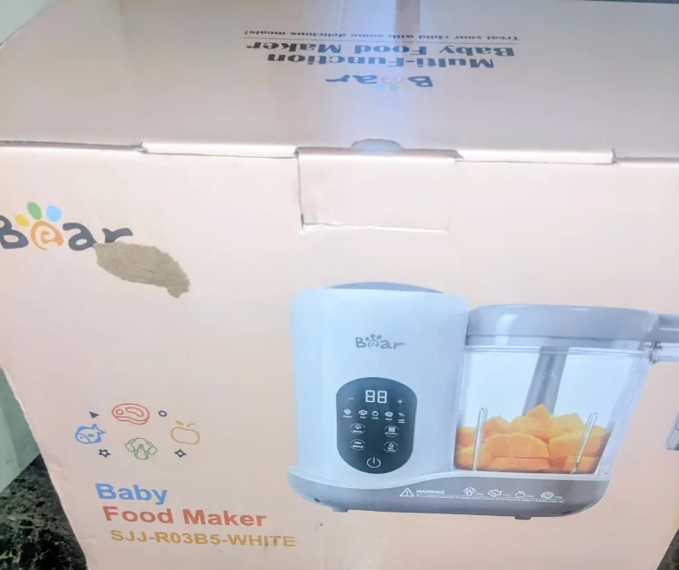 Bear Baby Food Maker SJJ-R03B5-WHITE - New in Box!