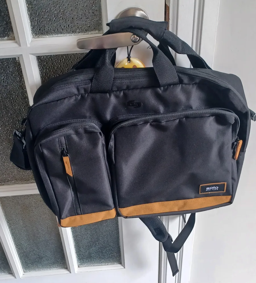 Solo New York Black Convertible Backpack image indicator(6)